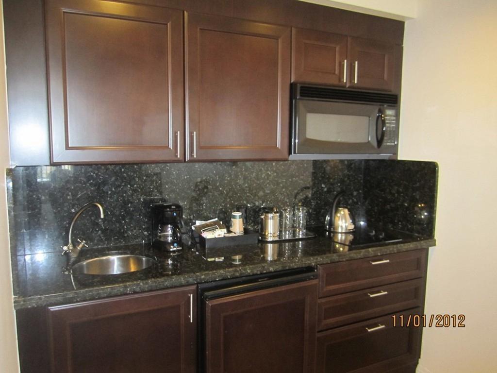 فورت لودرديل Residences At The Atlantic Resort الغرفة الصورة
